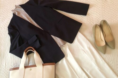 母親　学校行事　服装